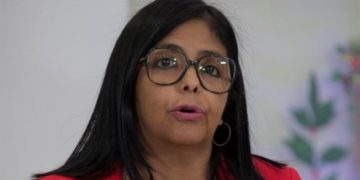 Delcy Rodríguez y Restaurantes