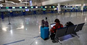 España pedirá la PCR a viajeros de 14 países latinoamericanos