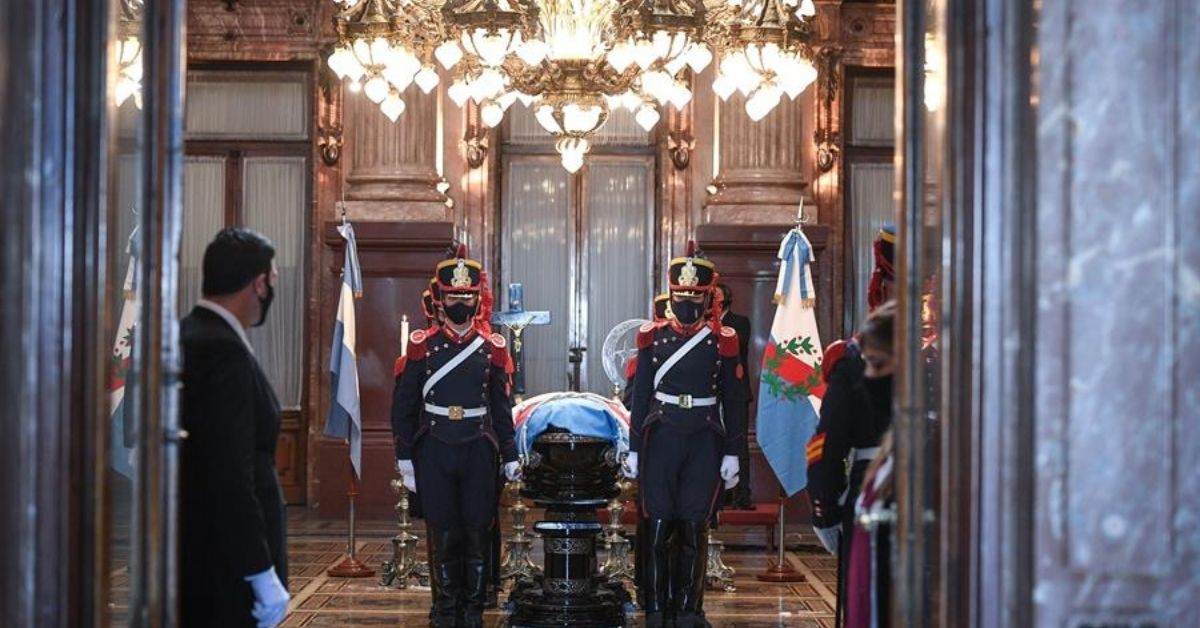 Periodista Roberto Mur: «Menem representó la derecha y el neoliberalismo dentro del peronismo»