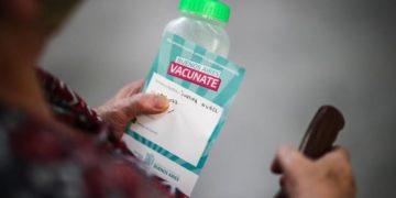 escándalo de las vacunas y Argentina