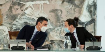 Pablo Iglesias y Constitución