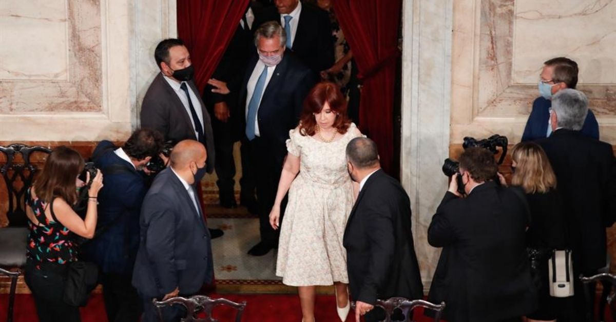¿Cuáles son los cargos que enfrenta Cristina Kirchner ante la justicia argentina?: Periodista Claudio Savoia lo explica