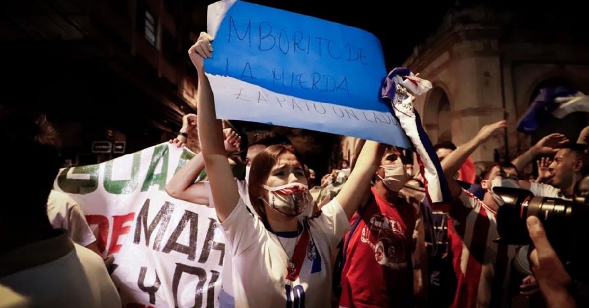 ¿Por qué continúan las protestas masivas contra el gobierno de Paraguay?: Periodista Enrique Dávalos lo explica