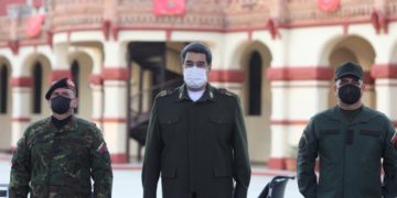 Maduro y espacios cívicos