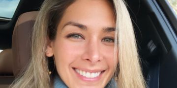 Dayana Mendoza y rezo