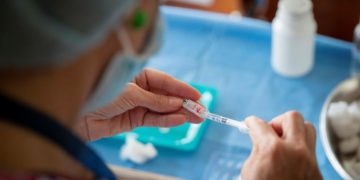 Vacunación y jóvenes