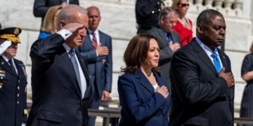 Kamala Harris y leyes