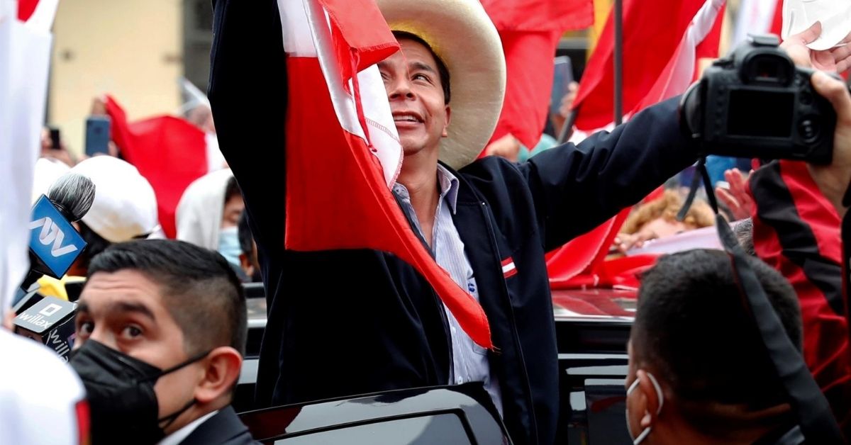 ¿Cuándo podría conocerse el resultado oficial de las elecciones presidenciales de Perú?: Periodista René Zubieta lo explica