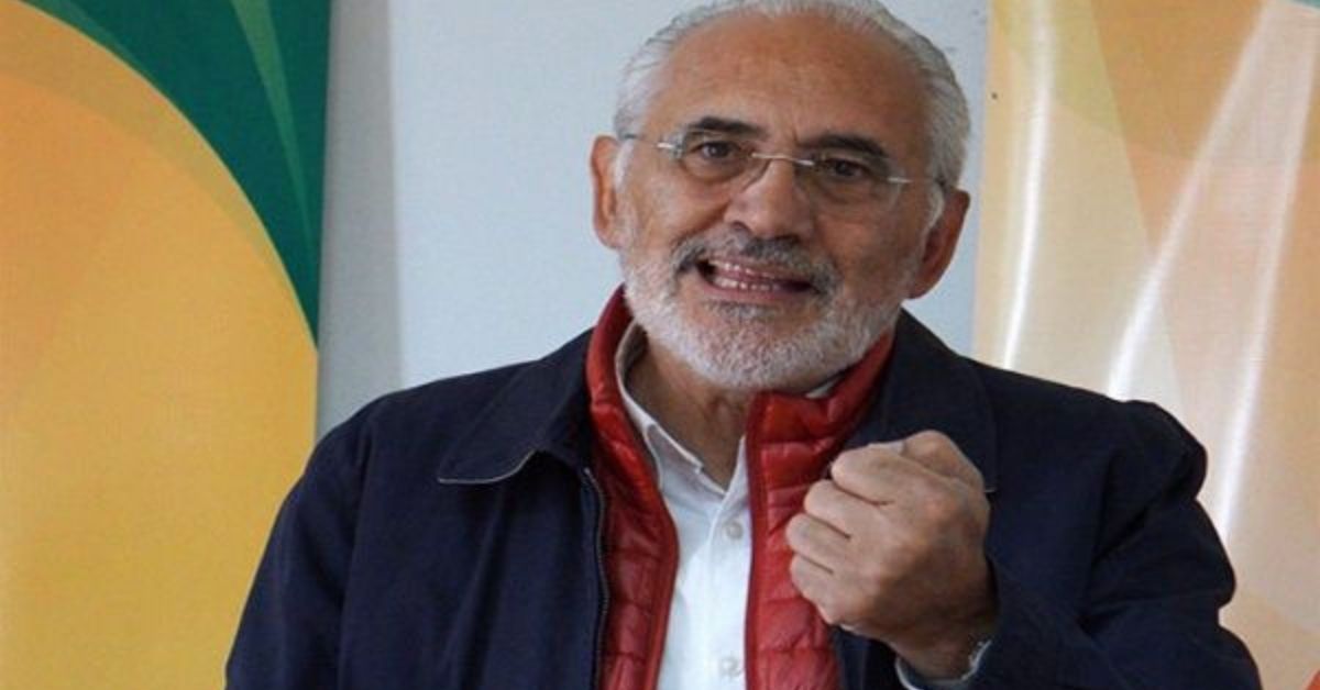 ¿Podría el ex-presidente de Bolivia, Carlos Mesa, terminar en prisión?: Periodista Fabiola Chambi lo explica