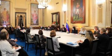 Maduro y pago de vacunas