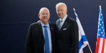 Joe Biden y Reuven Rivlin