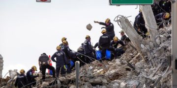 Búsqueda de sobrevivientes