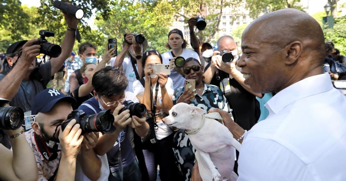 ¿Podría Eric Adams tener el camino libre para ganar la alcaldía de Nueva York?: Estratega del Partido Demócrata Luis Montes lo explica