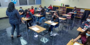 tapabocas y escuelas