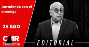 Durmiendo con el enemigo