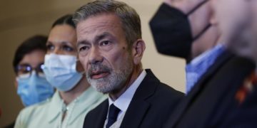 Negociaciones y Plataforma Unitaria