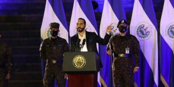 Democracia y El Salvador