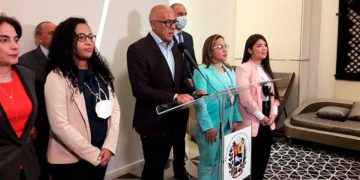 Delegación de Maduro y ronda de negociaciones