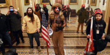 Teorías Conspirativas y QAnon