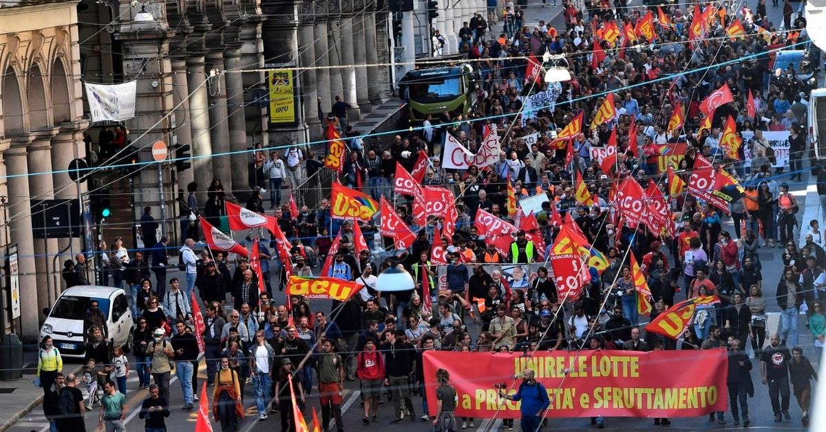 Grupo neofascista envuelve de violencia a Italia: Periodista Guido Gazzoli lo explica