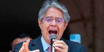 Destitución y Lasso