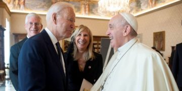 Biden y Papa Francisco