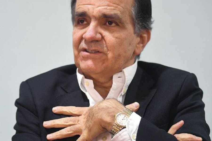 ¿Remontará Óscar Iván Zuluaga las encuestas que dan ganador a Gustavo Petro?: Analista Miguel Andrés Fierro Pinto lo explica