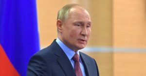 ¿Intenta Vladimir Putin reconstruir a la antigua Unión Soviética?: Analista George Filatov lo explica