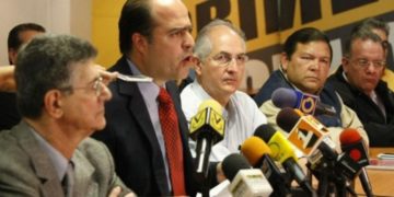 dirigencia política y oposición