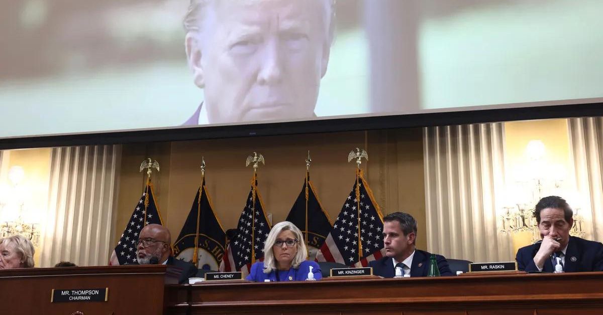 Periodista Gustau Alegret: «La gran pregunta es si el Comité elevará una solicitud penal al Departamento de Justicia para enjuiciar a Donald Trump»