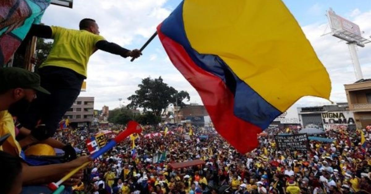 ¿Cómo amaneció el colombiano de a pie luego de la victoria de Gustavo Petro?