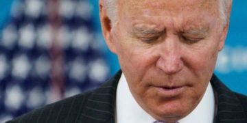 Baja aprobación y Biden