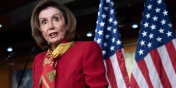 Nancy Pelosi y China