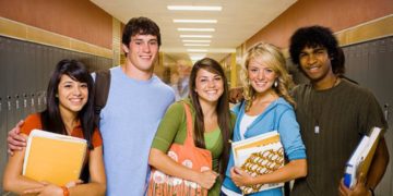 Estudiantes y deudas